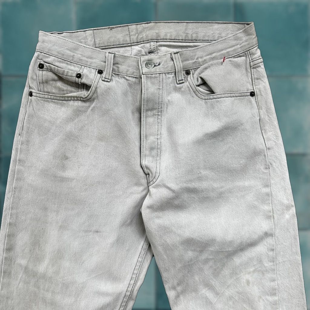 Levi's VINTAGE Levi's 501 Jeans Men 34x32 Grey Wash Button Fly 90s Straight Cotton Denim USA Tag XX Act 31x31 Classic Fit Size US 34 / EU 50 - 1 Thumbnail