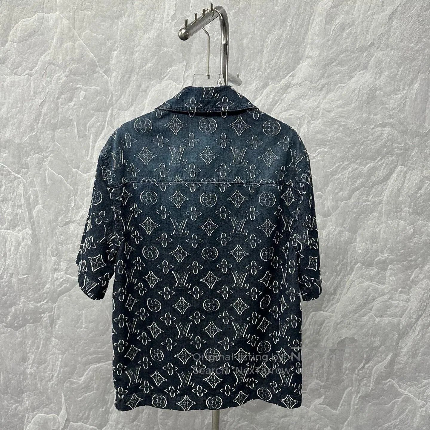 Louis Vuitton louis vuitton denim short sleeve shirt. Size US M / EU 48-50 / 2 - 4 Thumbnail