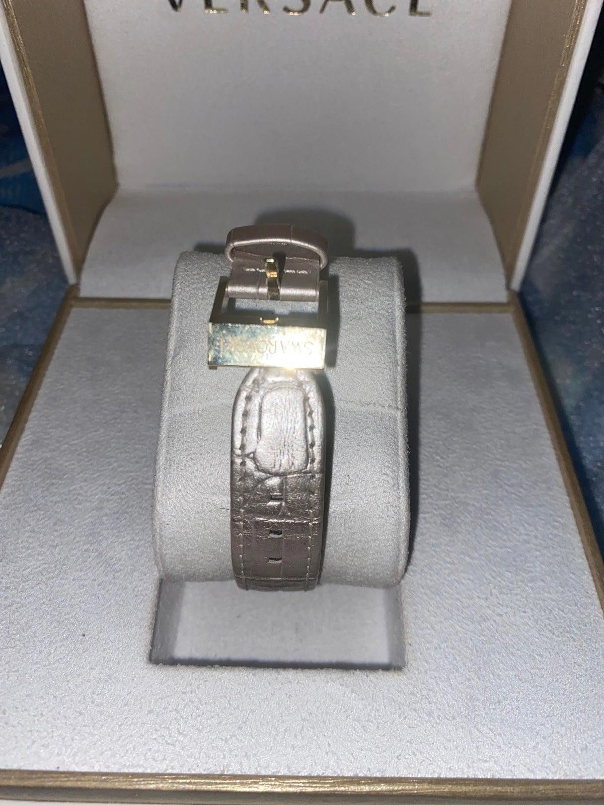 Swarovski Swarovski Mother of Pearl Lovely Crystals Watch Size ONE SIZE - 3 Thumbnail