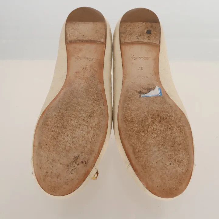 Louis Vuitton Louis Vuitton White Leather Flat Shoes -2508 Size US 7.5 / EU 40-41 - 1 Thumbnail