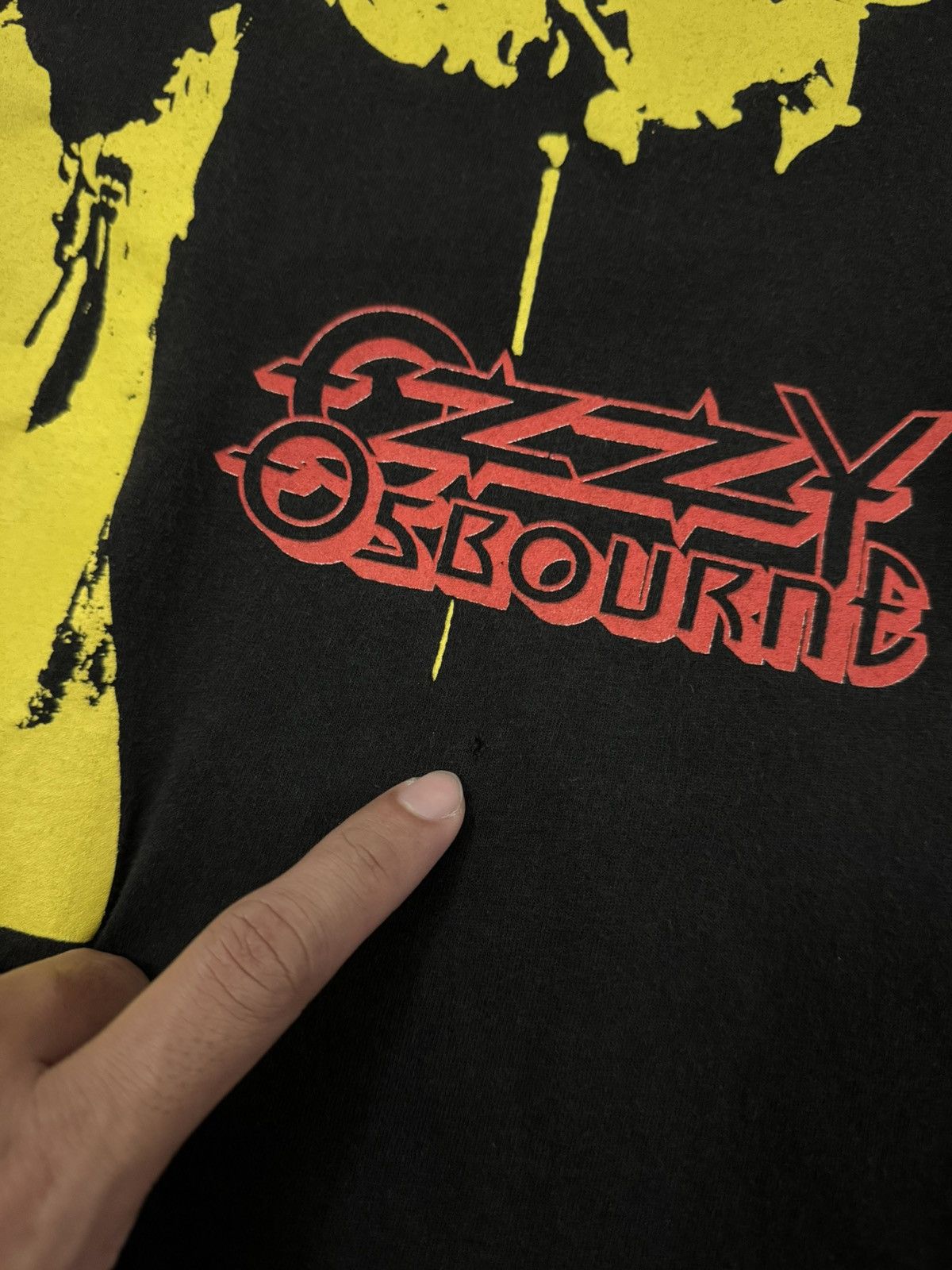 Band Tees Vintage 90’s Ozzy Osbourne “Theater Of Madness” Tee Size US L / EU 52-54 / 3 - 3 Thumbnail