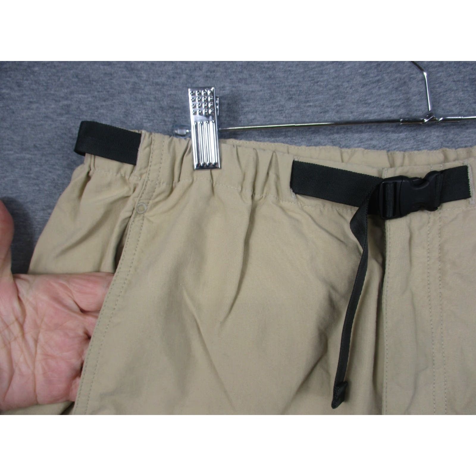 Patagonia Patagonia Belted Trail Shorts Medium Beige Nylon Cargo Outdoor Hiking Camping Mens Regular M Beige Logo Vintage: No Size US 31 - 2 Thumbnail