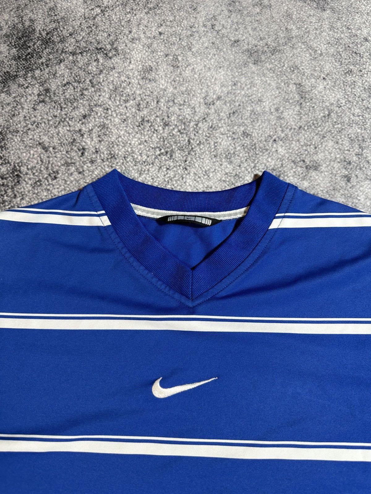 Nike × Vintage Y2k vintage Nike Striped t-shirt Streetwear Central Swoosh M Size US M / EU 48-50 / 2 - 4 Thumbnail