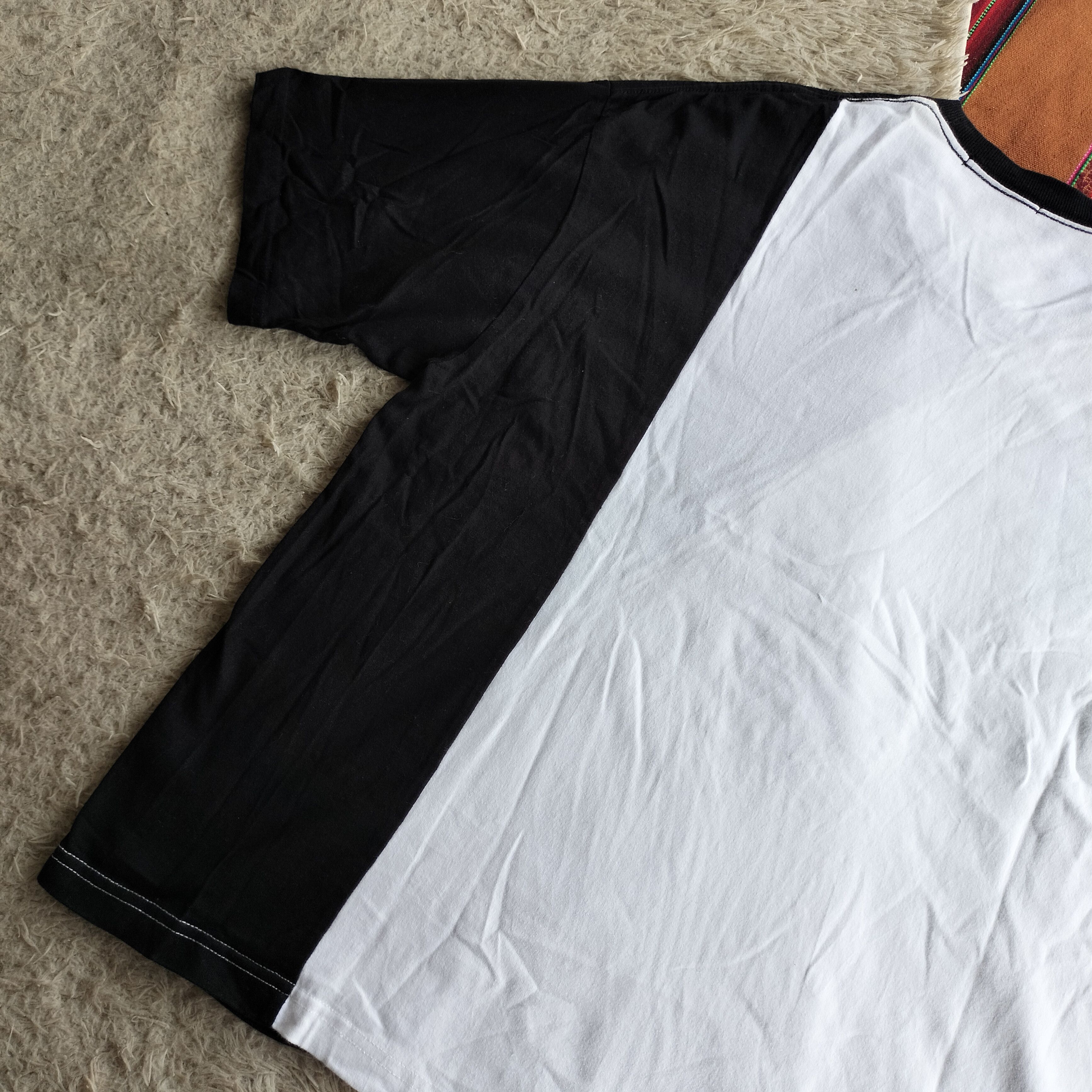 Frapbois Frapbois Eri utsugi black & white S/S shirt Size US M / EU 48-50 / 2 - 7 Thumbnail