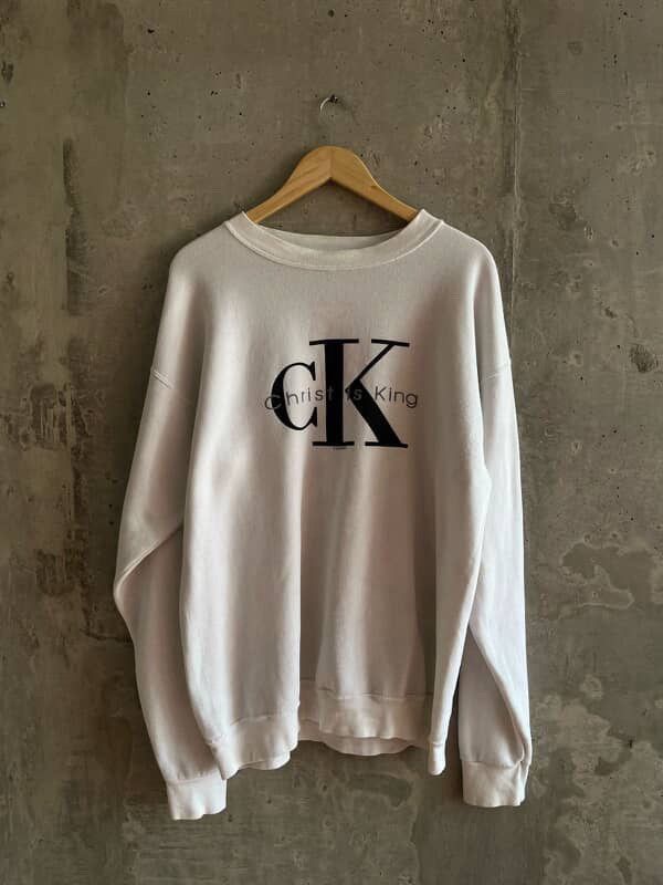Vintage Calvin Klein Jesus "Christ is King" Crewneck Size US L / EU 52-54 / 3 - 1 Thumbnail