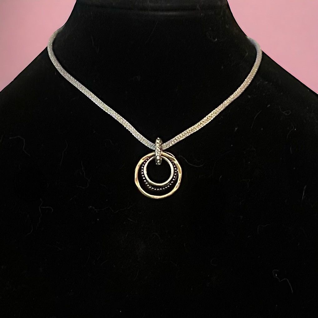 Other Silver tone mesh chain layered rings pendant necklace Size ONE SIZE - 1 Thumbnail