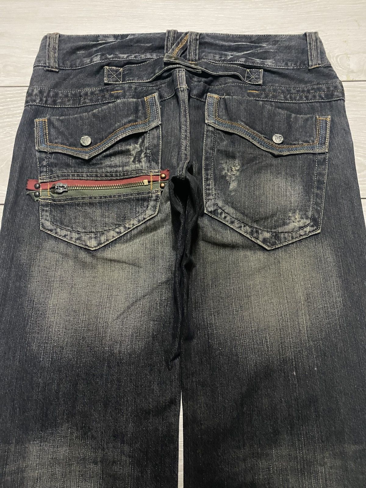 Japanese Brand Japanese Brand Memory Buckle Back Baggy Evisu Style Jeans Size US 35 - 4 Thumbnail