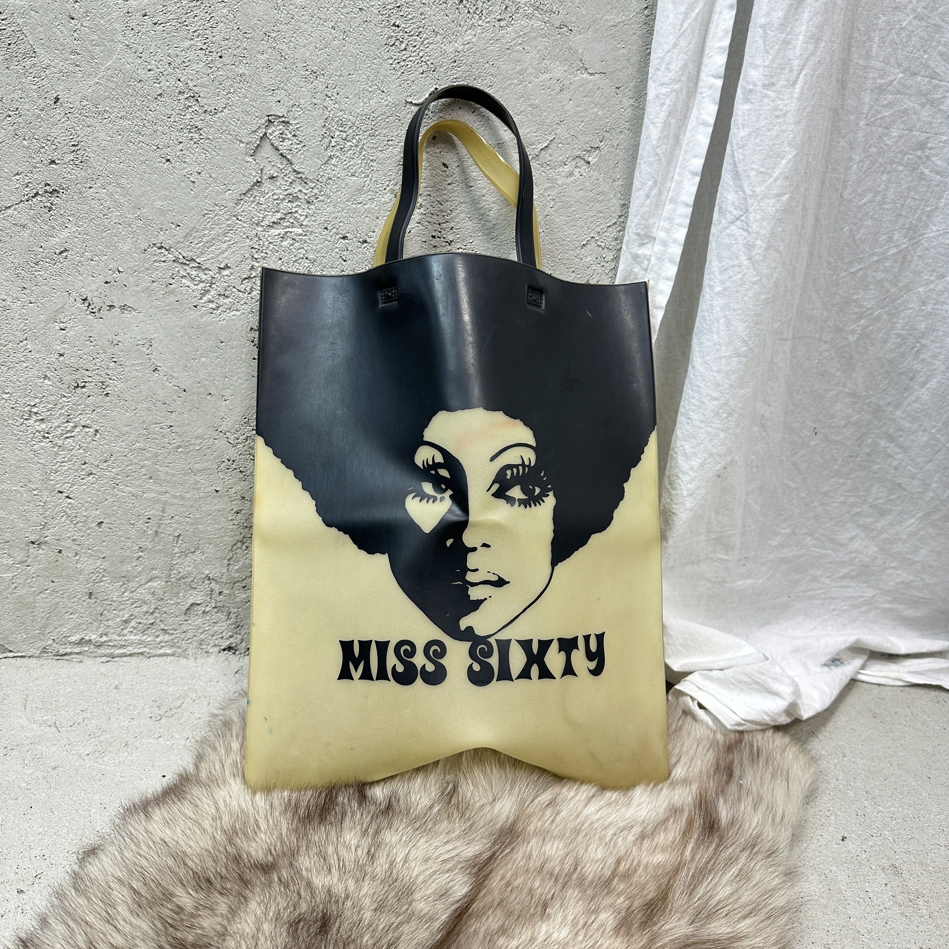 Miss Sixty Vintage Miss Sixty Fake Skin Printed Graphic Face Bag 00s Size ONE SIZE - 8 Thumbnail