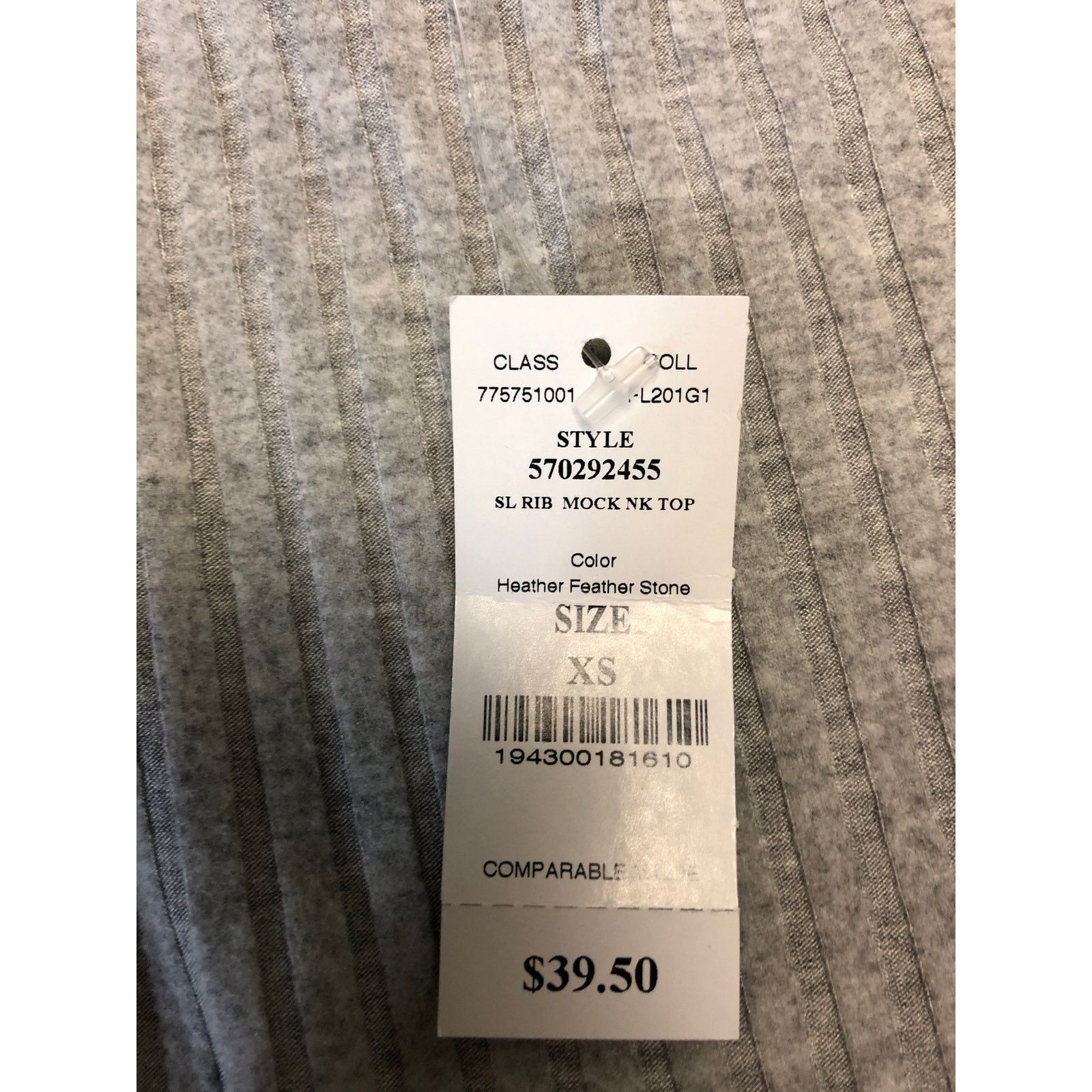 White House Black Market WhiteHouseBlackMarket Gray Sleeveless Shirt Size XS / US 0-2 / IT 36-38 - 6 Thumbnail