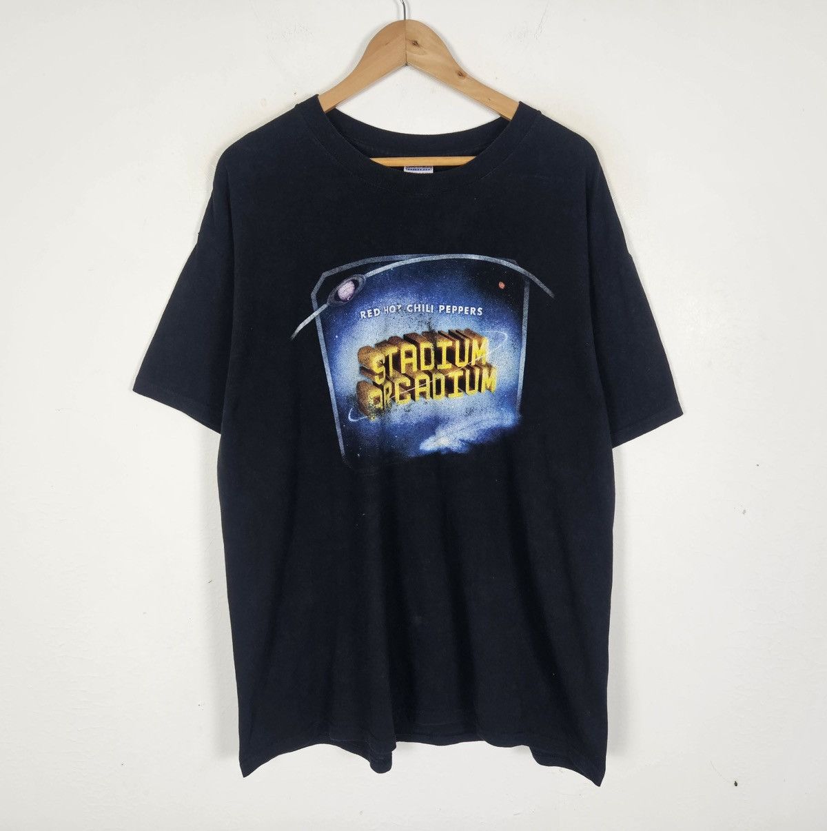 Band Tees Vintage Red Hot Chili Peppers Stadium Arcadium 2006 tour tee Size US XL / EU 56 / 4 - 3 Thumbnail