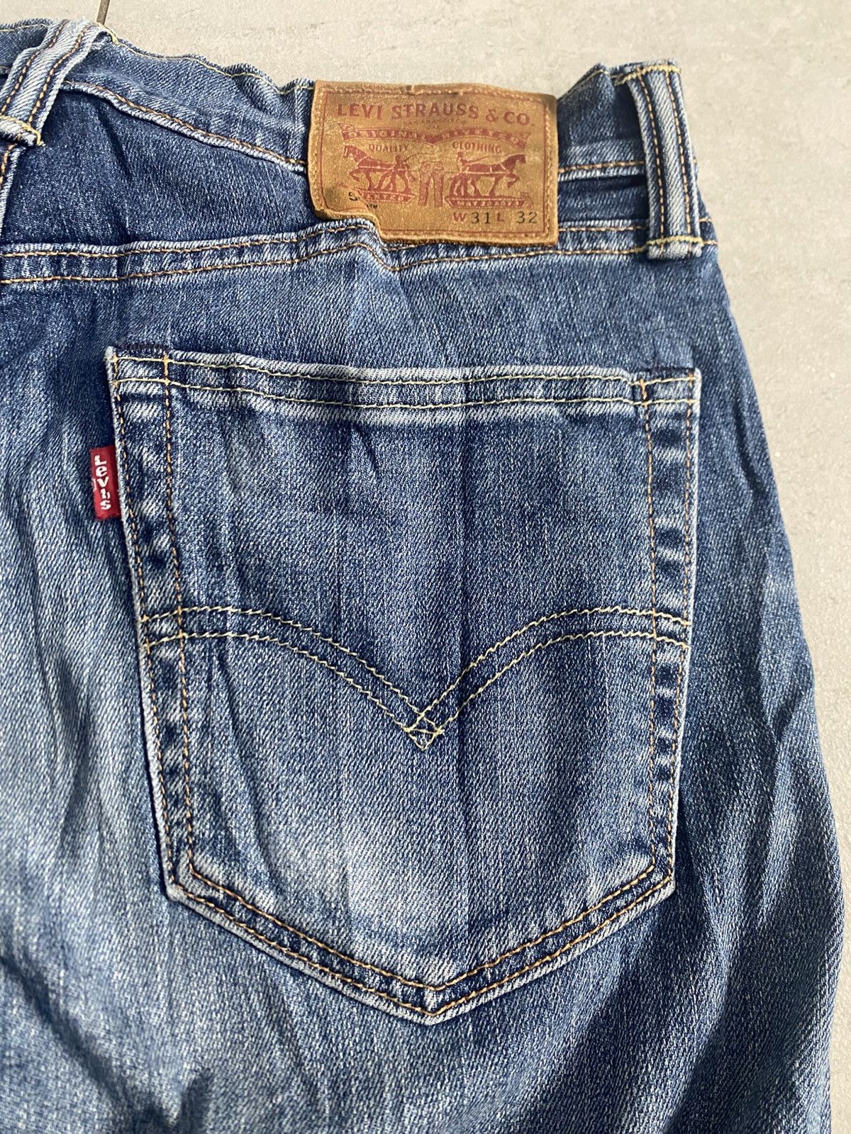Levi's Levi’s 505 – Classic Straight Fit Size US 32 / EU 48 - 13 Thumbnail