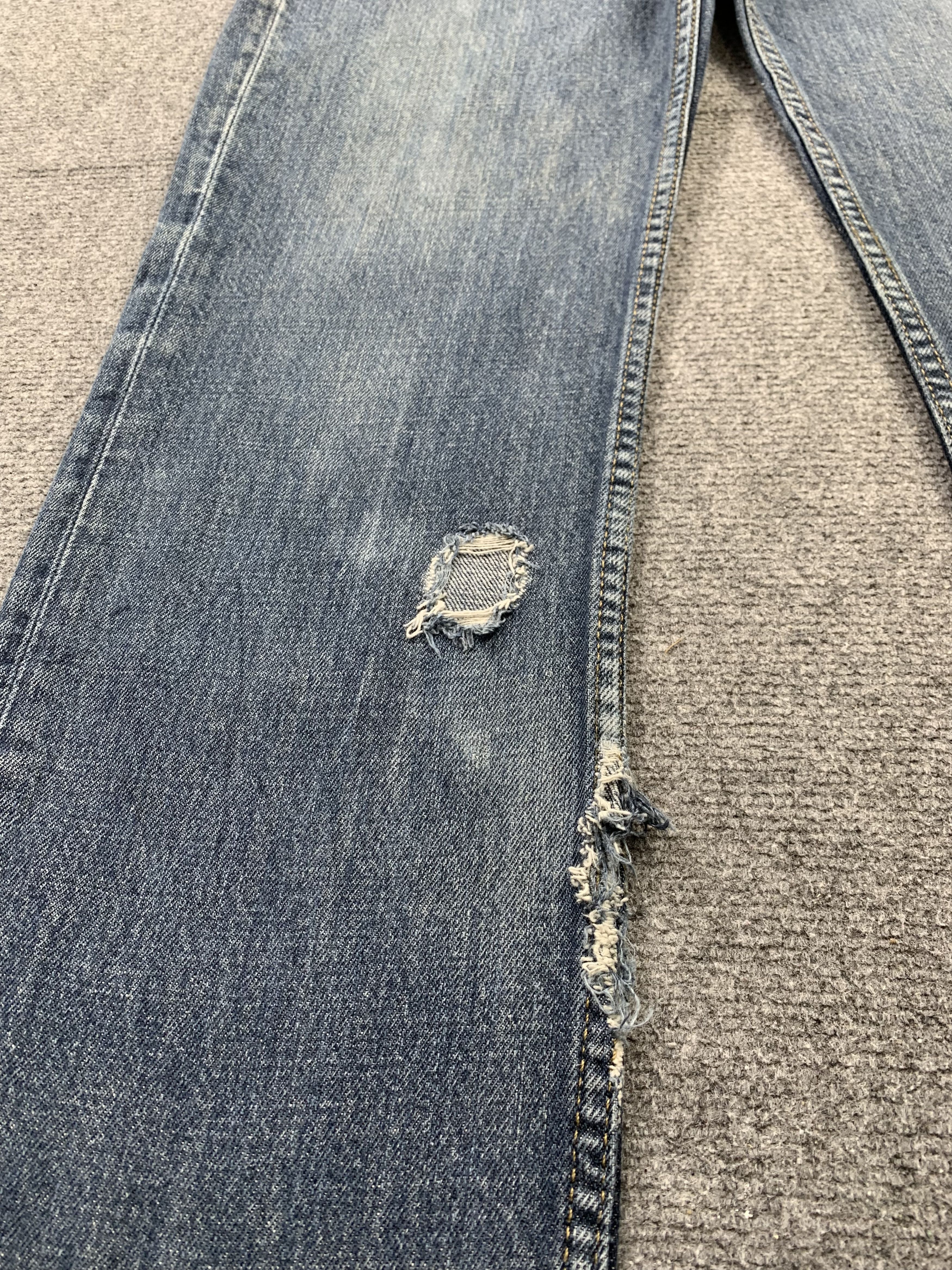 Levi's Vintage Levis 514 Faded Blue Jeans DP2189 Size US 31 - 8 Thumbnail