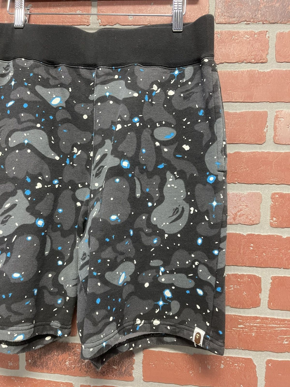 Bape Size L - Bape Snow Camo Shorts Great Condition Size US 32 / EU 48 - 3 Thumbnail