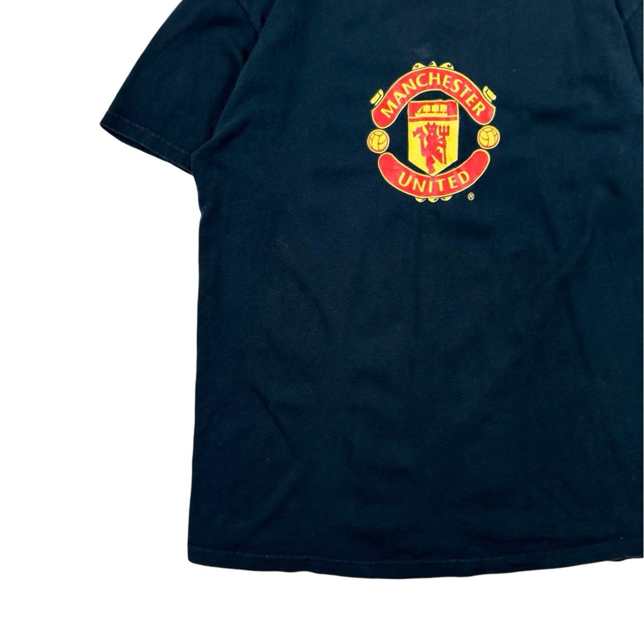 Vintage Vintage 90s Manchester United Graphic Logo T Shirt Size US S / EU 44-46 / 1 - 3 Thumbnail