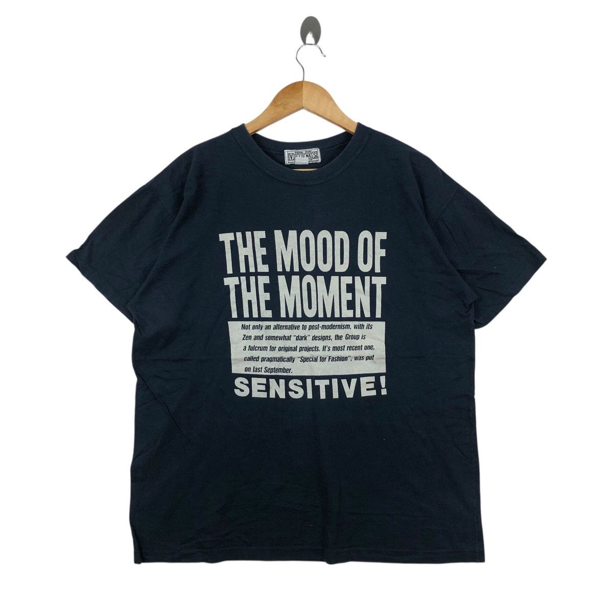 Vintage Vintage 90s Gaby Aghion Chloè The Mood Of The Moment T-Shirt Size US L / EU 52-54 / 3 - 1 Thumbnail