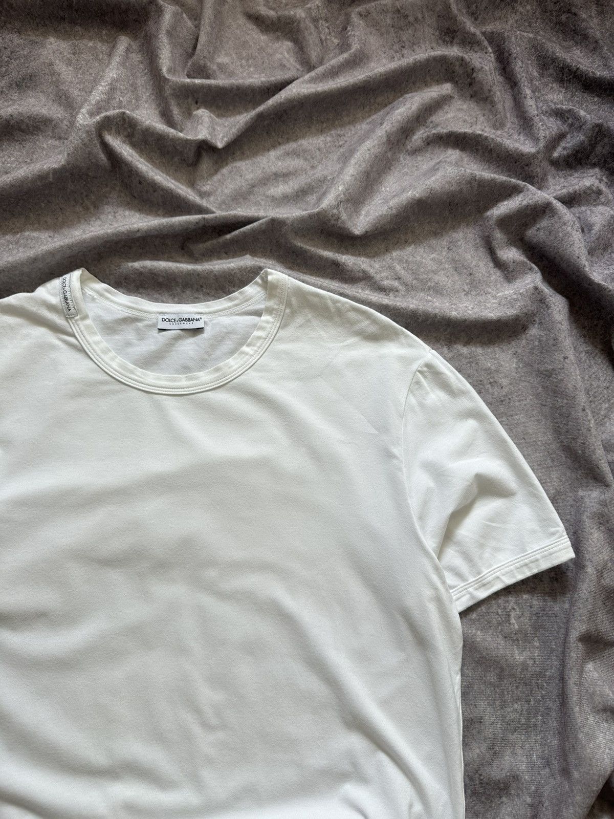 Dolce & Gabbana DOLCE & GABBANA Uniforms Slim T-shirt White Size US M / EU 48-50 / 2 - 5 Thumbnail