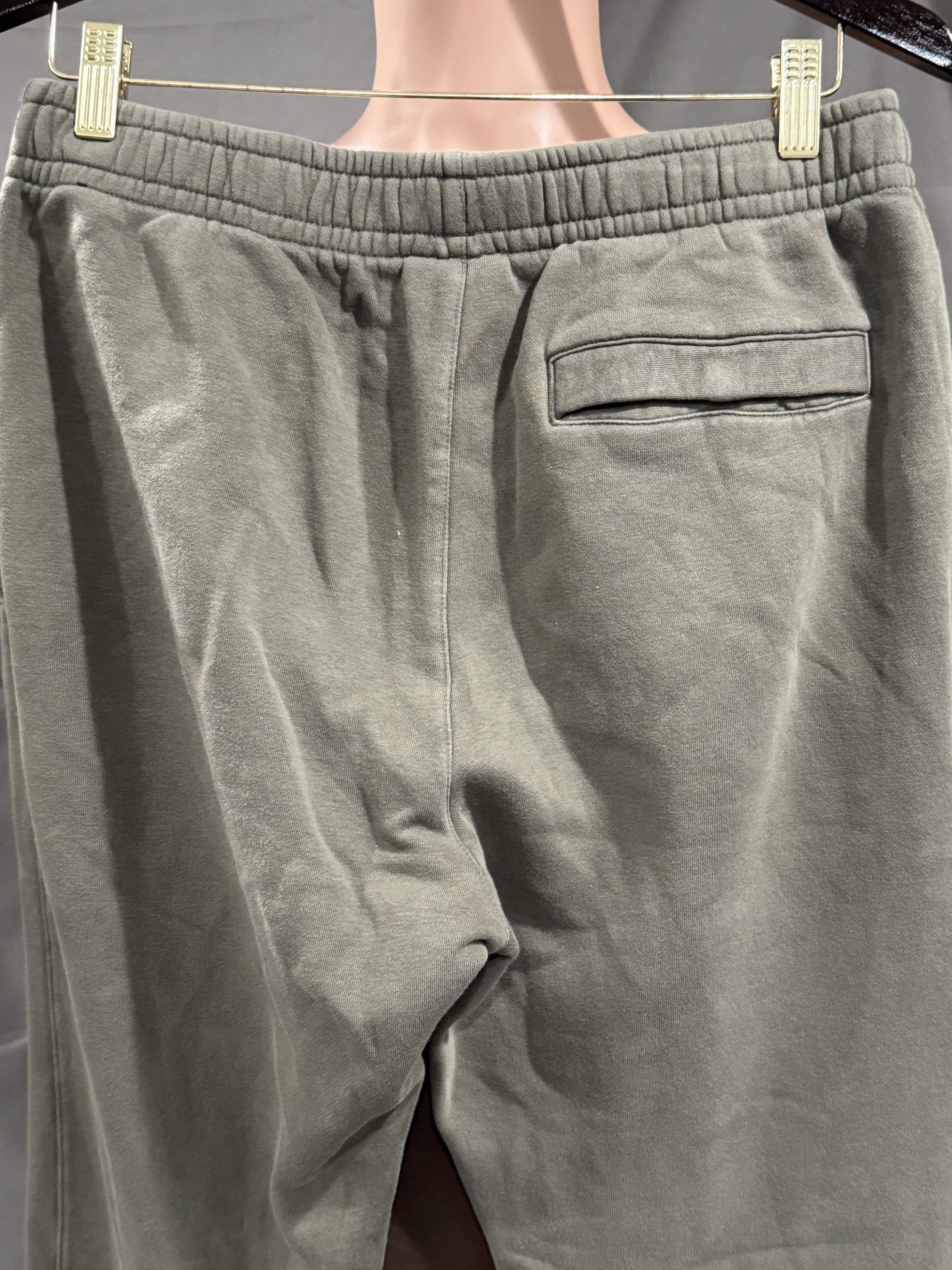 Nike Nike Fleece Jogger Sweatpant Olive Green Size Medium Size US 32 / EU 48 - 8 Thumbnail