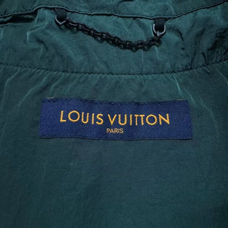 Louis Vuitton Louis Vuitton Fake two-piece patchwork assault jacket 2501- Size US M / EU 48-50 / 2 - 4 Thumbnail