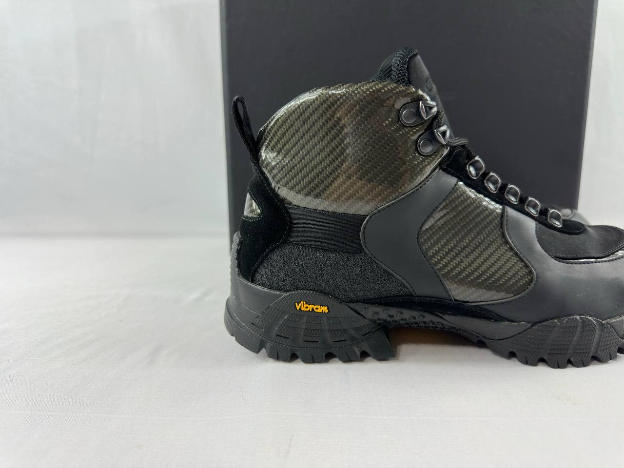 1017 ALYX 9SM 1017 ALYX 9SM Vibram Sole Hiking Boot in Black Size US 8 / EU 41 - 2 Thumbnail