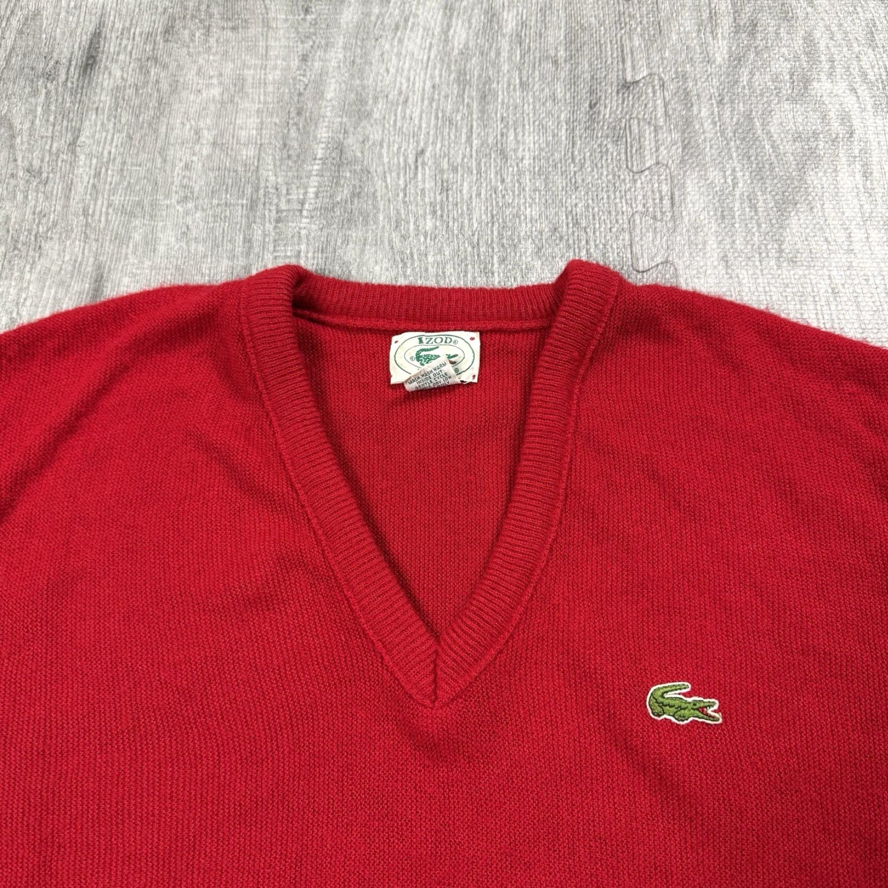 Lacoste VINTAGE Lacoste Izod USA Made V-Neck Pullover Sweater M Red Embroidered Croc 80s Preppy Tennis/Golf USA Mens Size US M / EU 48-50 / 2 - 2 Thumbnail