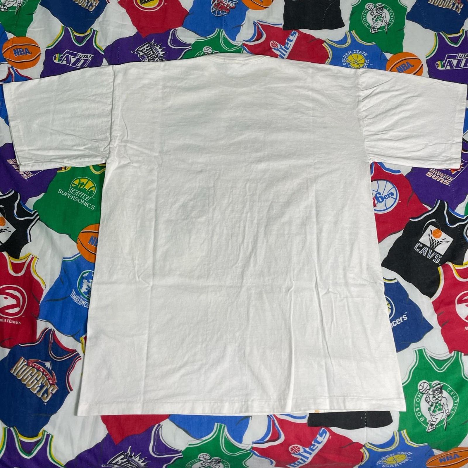 Vintage Vintage 1992 Elvis Presley Postage Stamp Blues Pop Rock Tee Size US XL / EU 56 / 4 - 2 Thumbnail