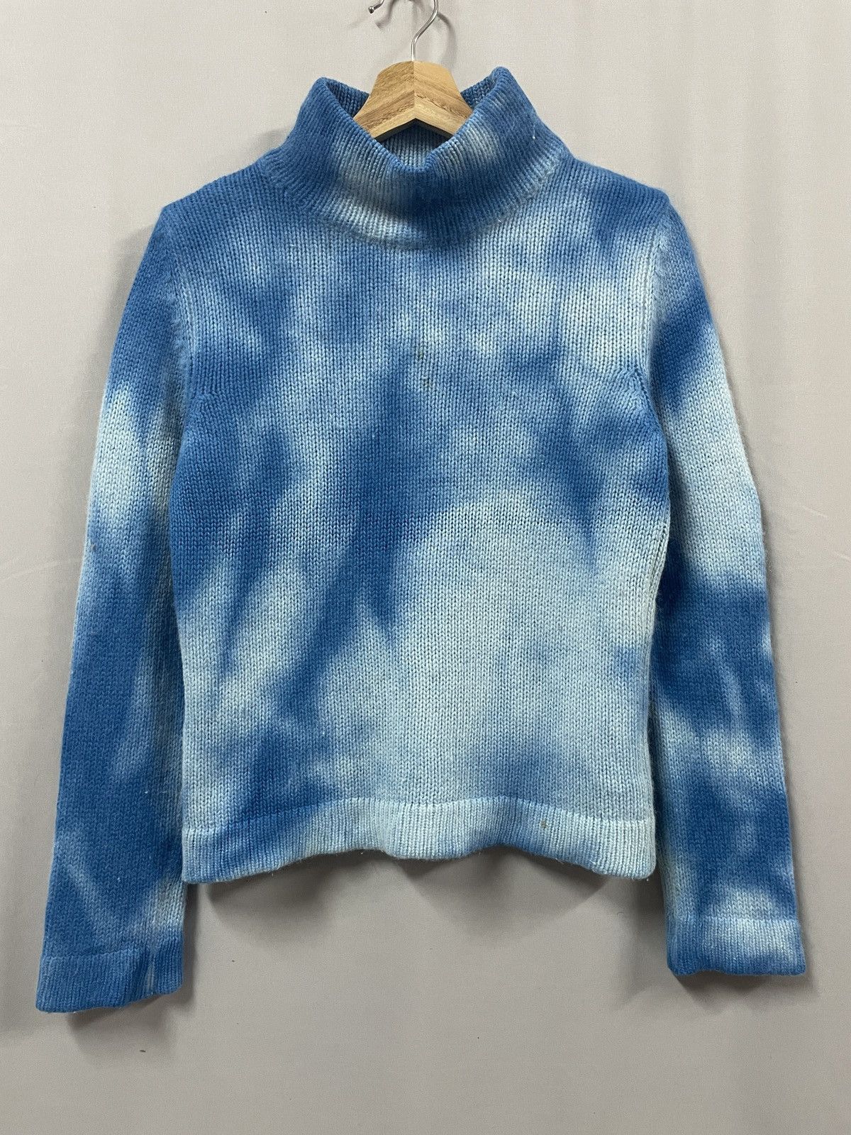 United Colors Of Benetton United color of benetton bleach design mock neck jumper Size M / US 6-8 / IT 42-44 - 1 Thumbnail