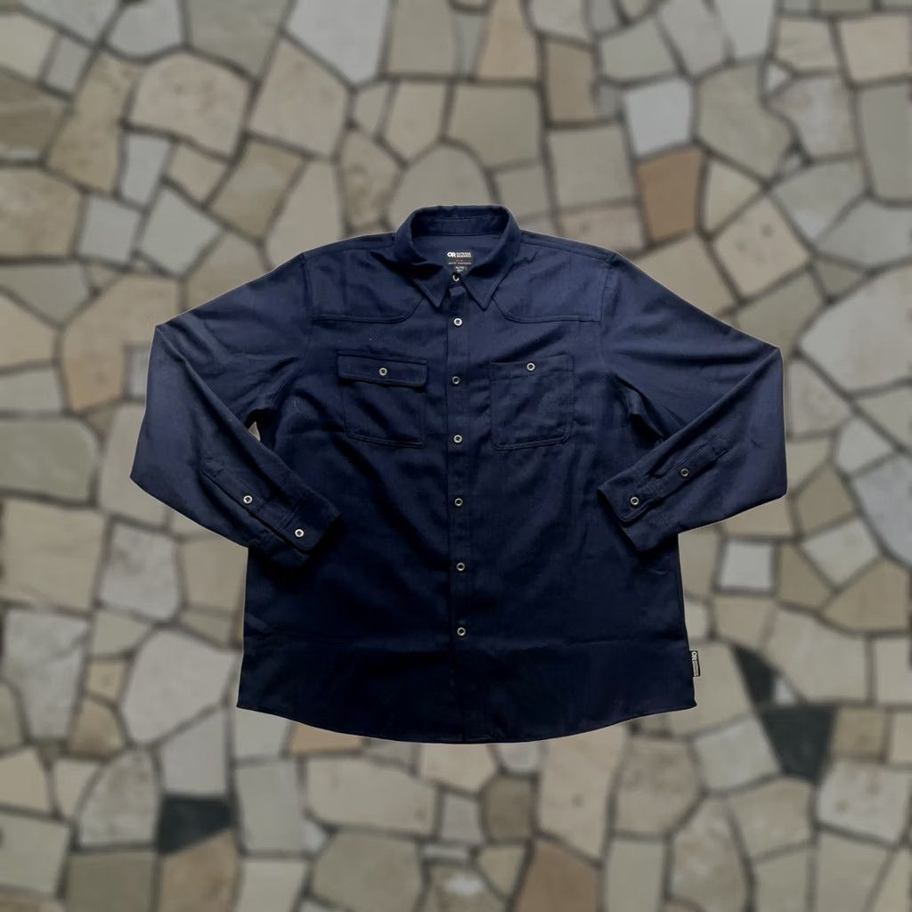 Outdoor Research VINTAGE Outdoor Research Men’s Navy Button-Up Long Sleeve Shirt XL Mens Navy Button-Up Long Sleeve Shirt #2962 Size US XL / EU 56 / 4 - 1 Thumbnail