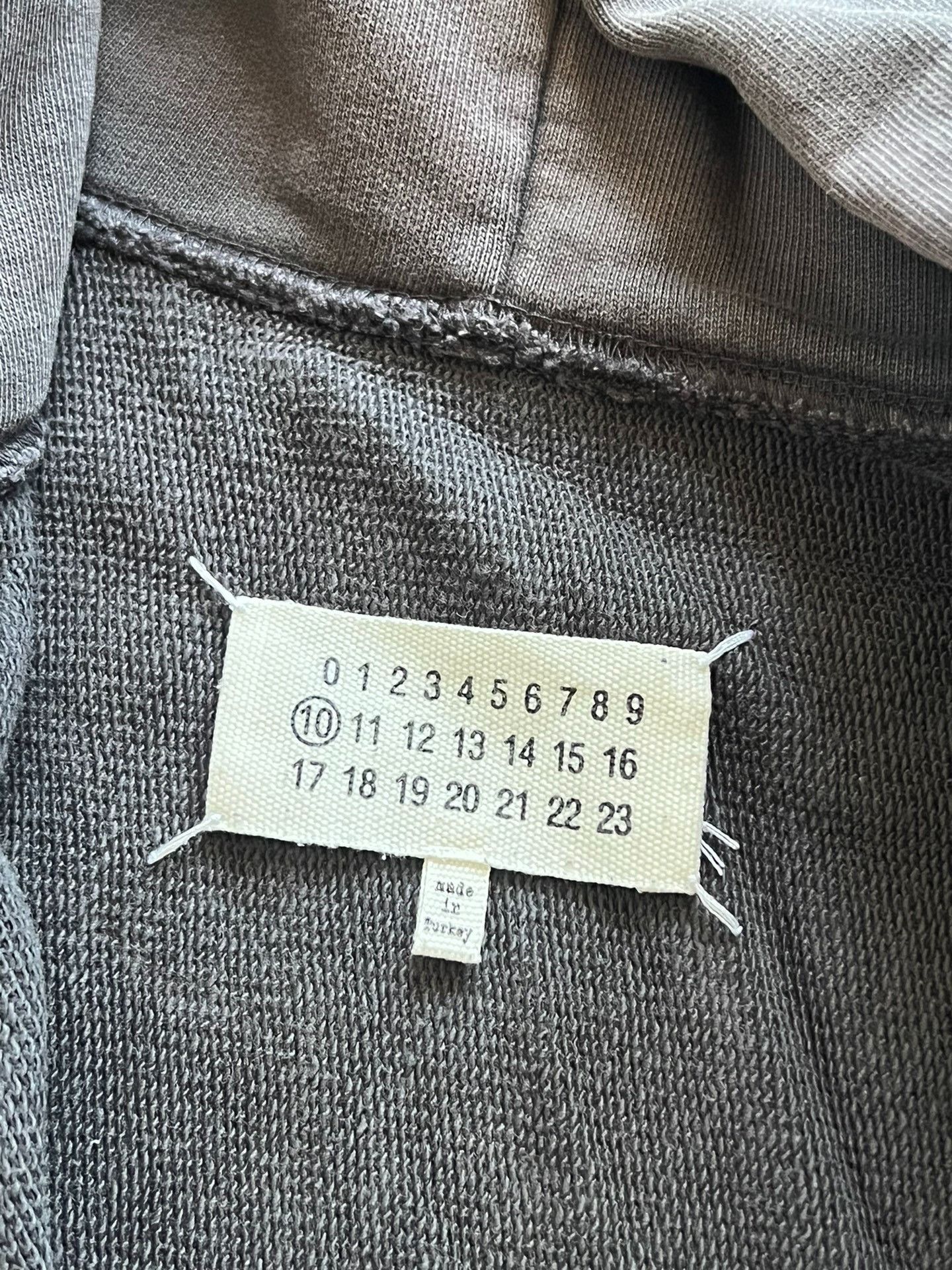 Maison Margiela Maison Margiela Label washed zipper sweatshirt 2501-Nextarr Size US M / EU 48-50 / 2 - 4 Thumbnail