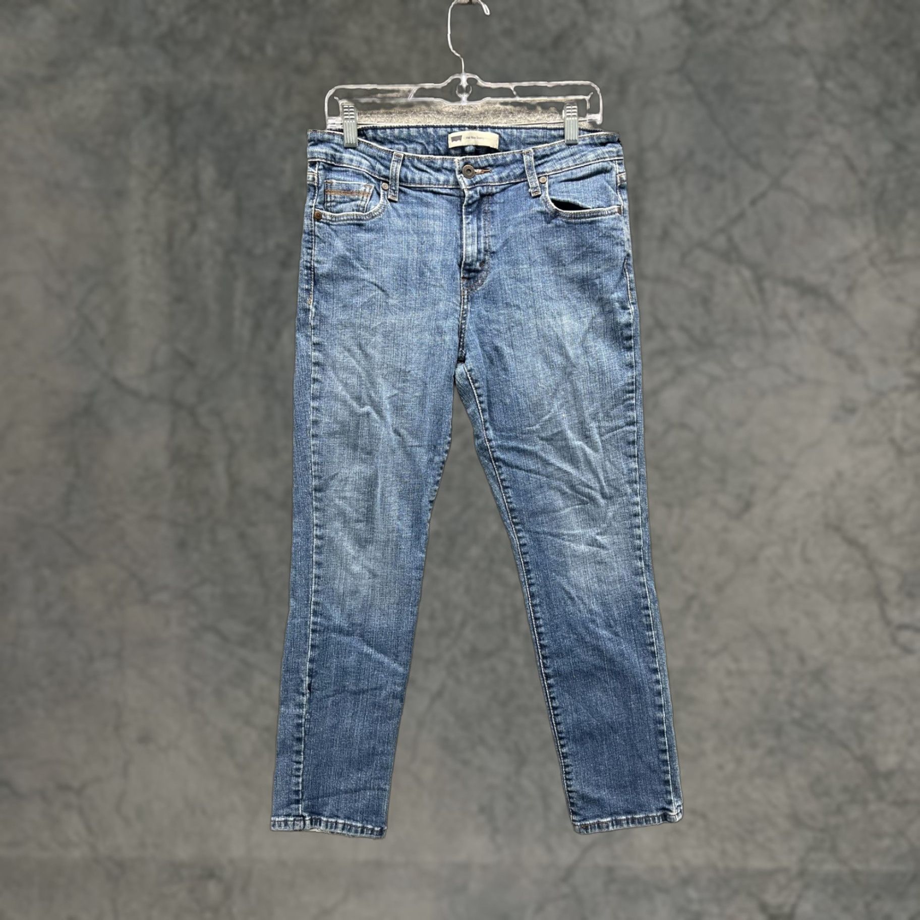 Levi's VINTAGE Levis Mid Rise Skinny Jeans Womens 12S 31x30 Blue Medium Wash Slim Fit Denim Size 34" / US 12 / IT 48 - 1 Thumbnail