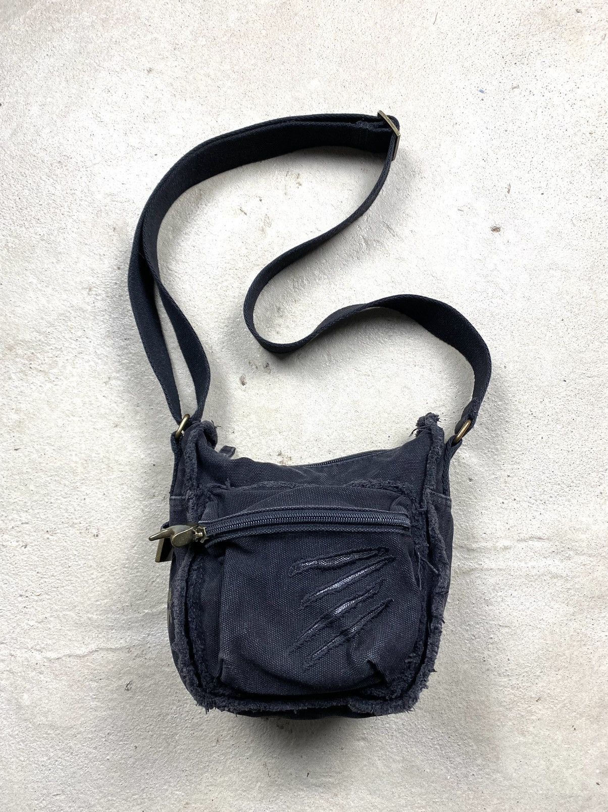 Japanese Brand Vintage Puma Patchwork Japanese Mini Bag Y2K Style Hype Size ONE SIZE - 2 Thumbnail
