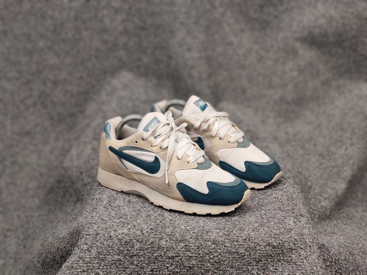 Nike Vintage 96's Nike Outburst White Blue Rare Sneakers Size US 8 / IT 38 - 6 Thumbnail