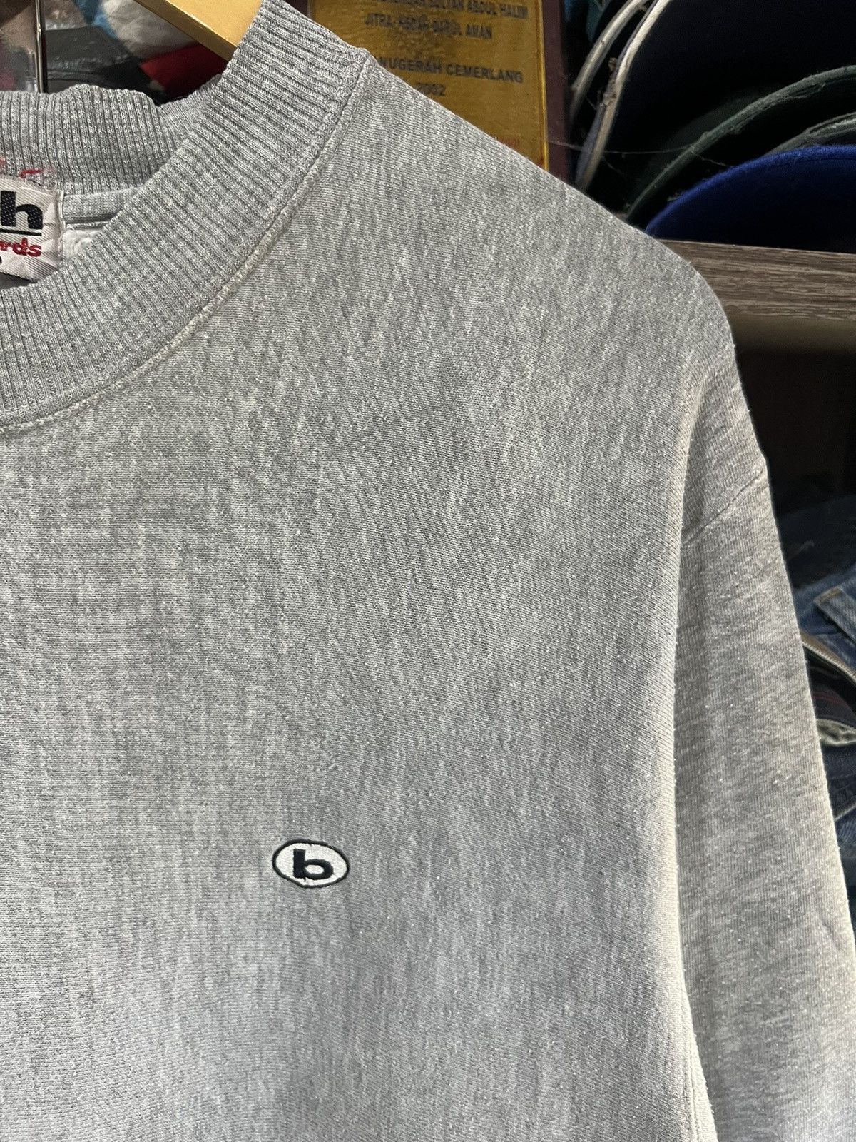 Girl Skateboards 🔥Vintage Bitch Skateboards Crewneck Sweatshirt Size US L / EU 52-54 / 3 - 8 Thumbnail