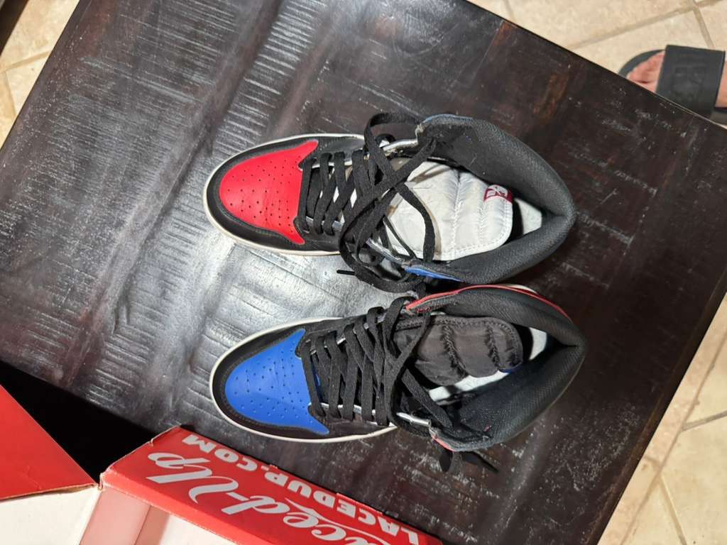 Jordan Brand Jordan 1 top 3 Size US 11 / EU 44 - 3 Thumbnail