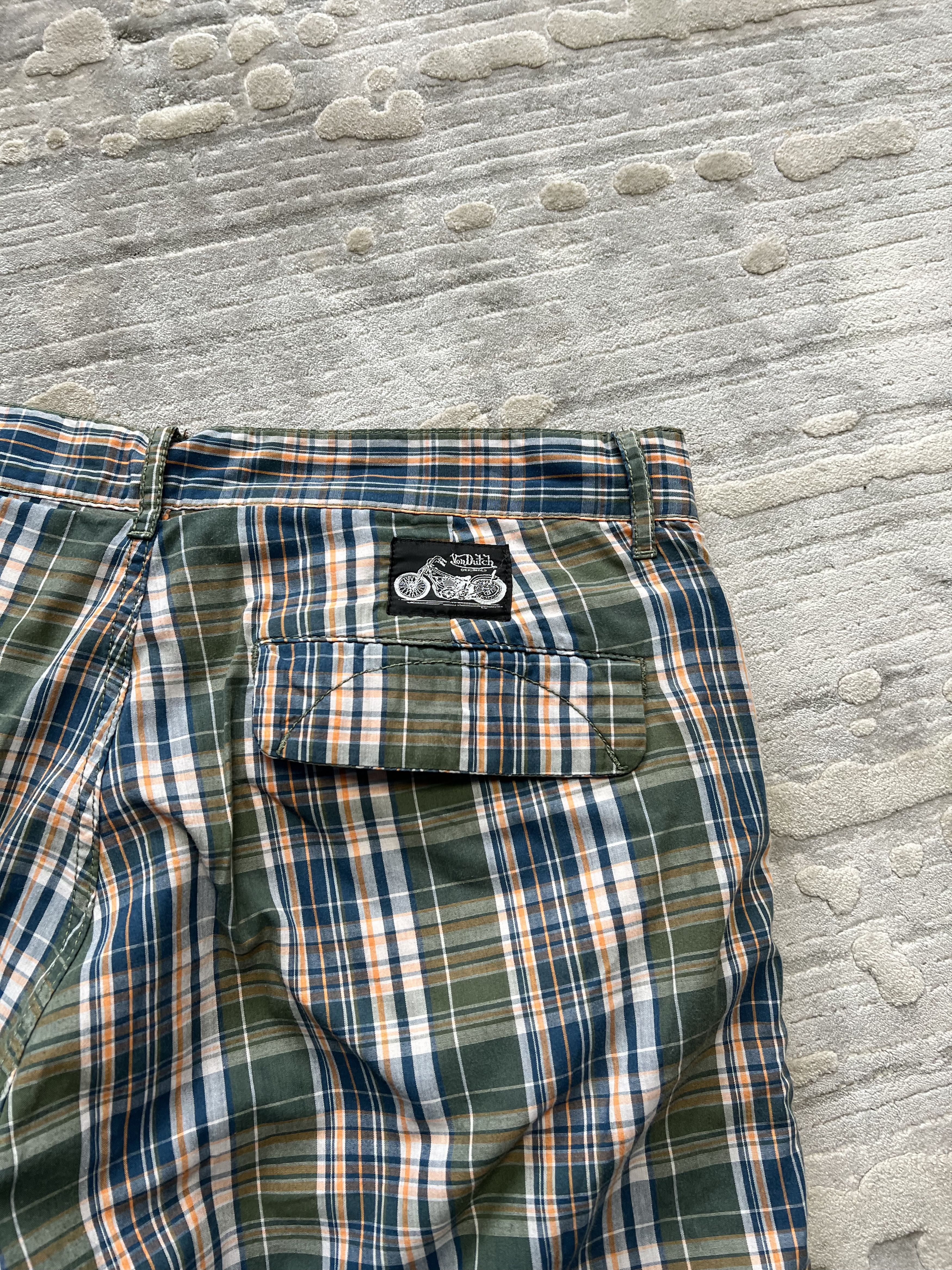 Von Dutch Von dutch shorts vintage double side rare streetwear hype Size US 36 / EU 52 - 2 Thumbnail