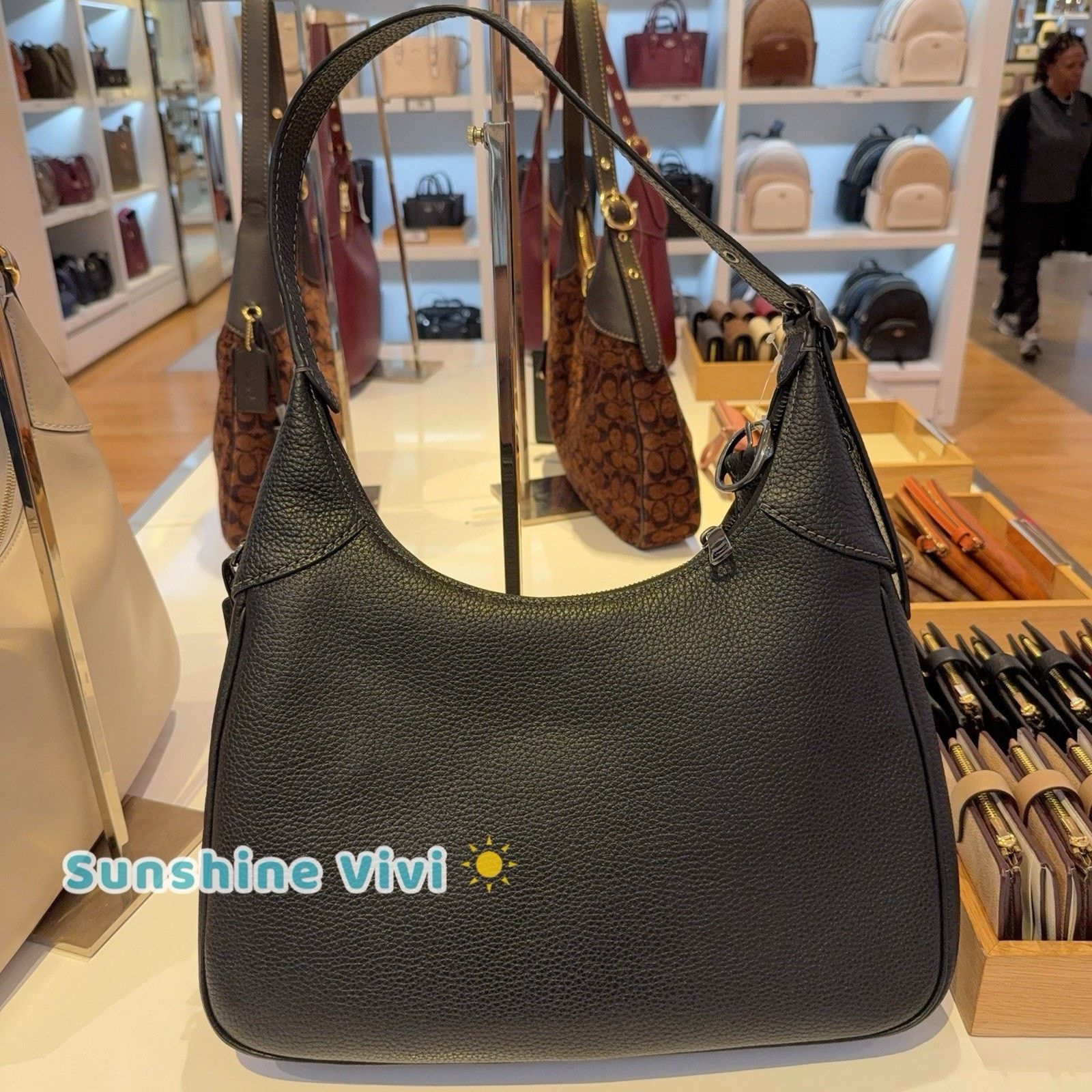 Coach NWT Coach Ella Shoulder Bag Soft Pebble Leather CCE47 Black Size ONE SIZE - 4 Thumbnail