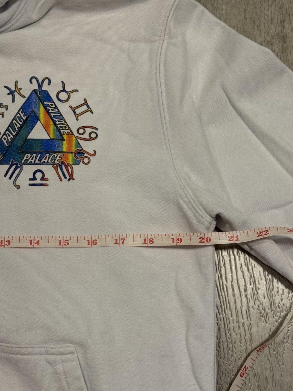 Palace Palace Zodiac Tri-Ferg Hoodie White - CRISP PRINT Size US S / EU 44-46 / 1 - 9 Thumbnail