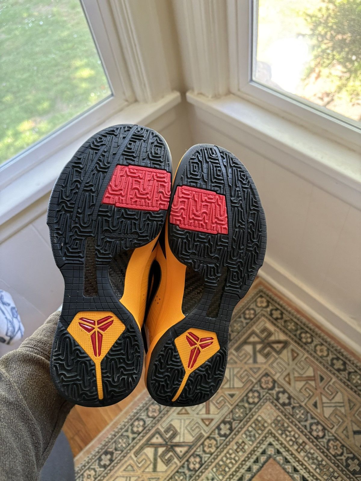 Nike Nike Kobe 5 Bruce Lee Size US 7.5 / EU 40-41 - 5 Thumbnail