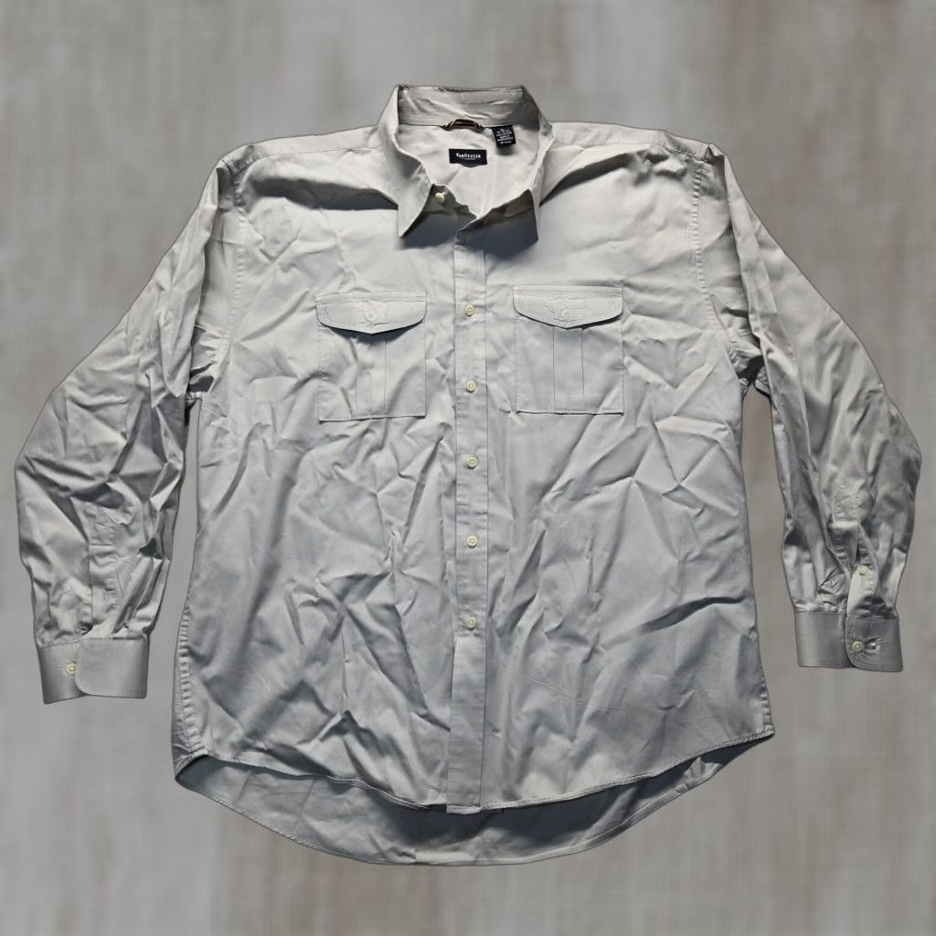 Van Heusen VAN HEUSEN Shirt Gray Long Sleeve Solid Button Up XL 17.5 100% Cotton Mens Dress Shirt with Pockets Size US XL / EU 56 / 4 - 1 Thumbnail