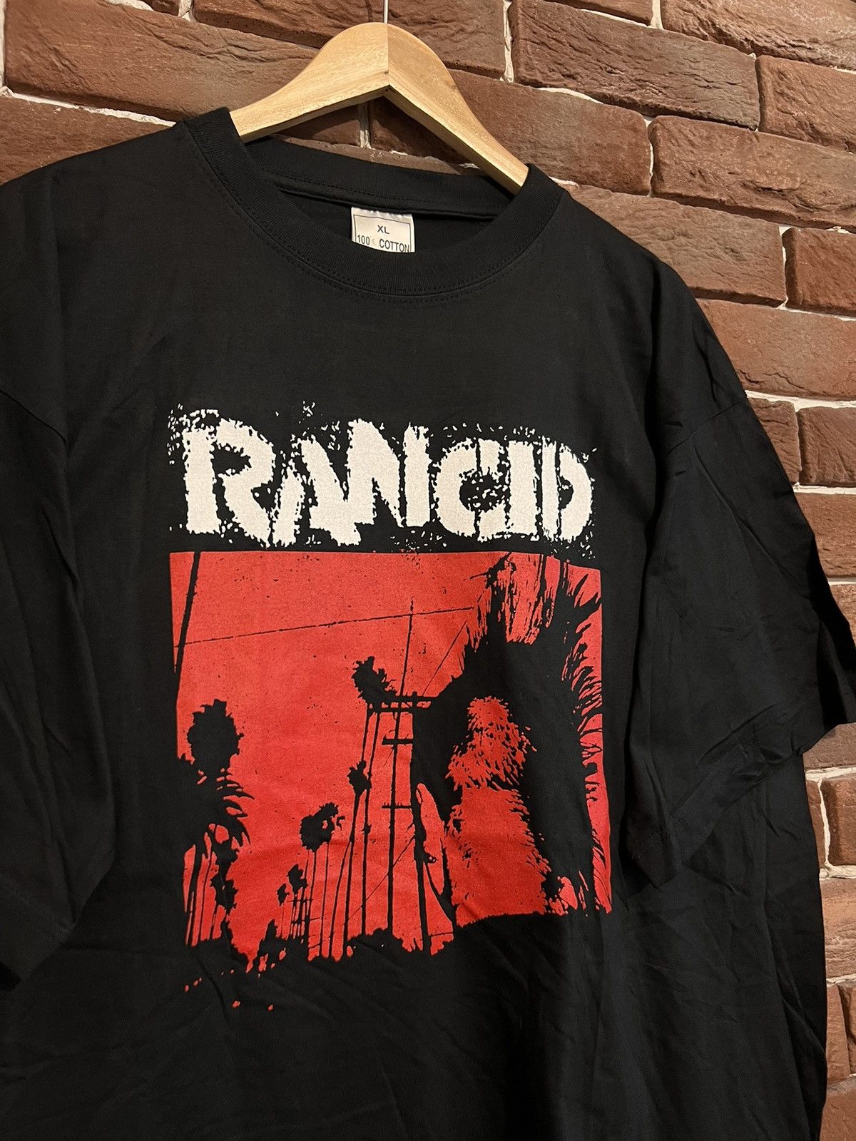 Band Tees Vintage 2005 00s Rancid Indestructible Punk Band Tshirt XL Size US XL / EU 56 / 4 - 2 Thumbnail
