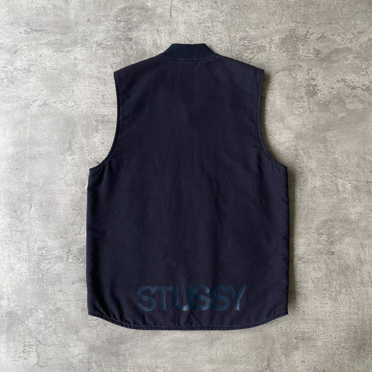 CARHARTT WIP × STÜSSY VEST - threedaughtersproperties.com