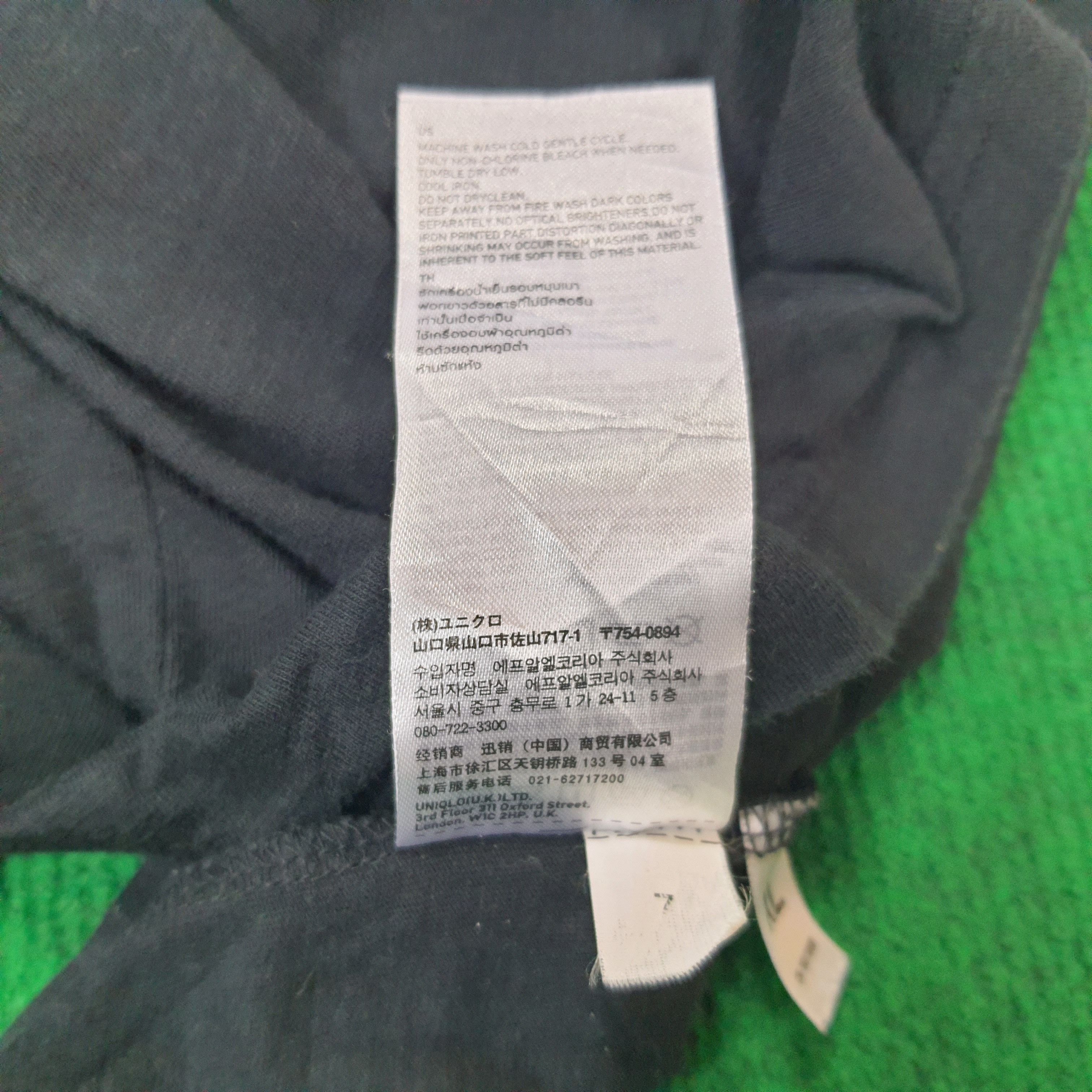 Undercover × Vintage Vintage Uniqlo Undercover Long Sleeve T-shirt Size US L / EU 52-54 / 3 - 8 Thumbnail