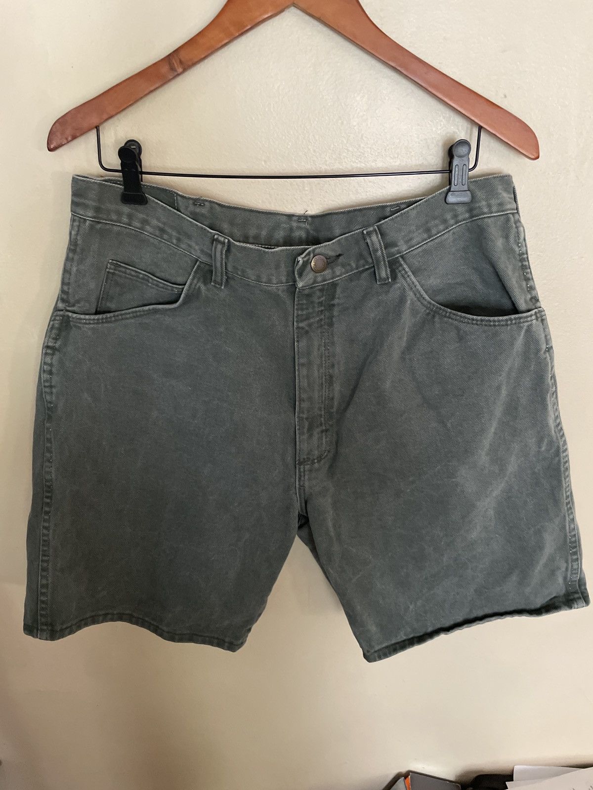 Vintage × Wrangler Vintage Wrangler Shorts Olive Green Jean Denim Jorts Shorts Size US 36 / EU 52 - 1 Thumbnail