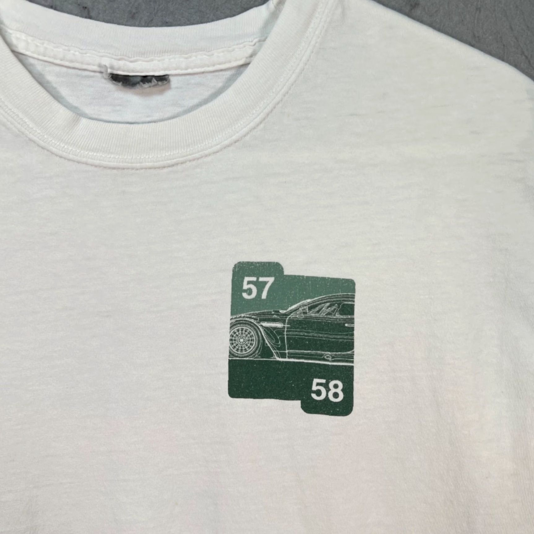 Vintage VINTAGE Aston Martin Sebring GT1 Winner 2005 Racing T-Shirt White Size M Size US M / EU 48-50 / 2 - 4 Thumbnail