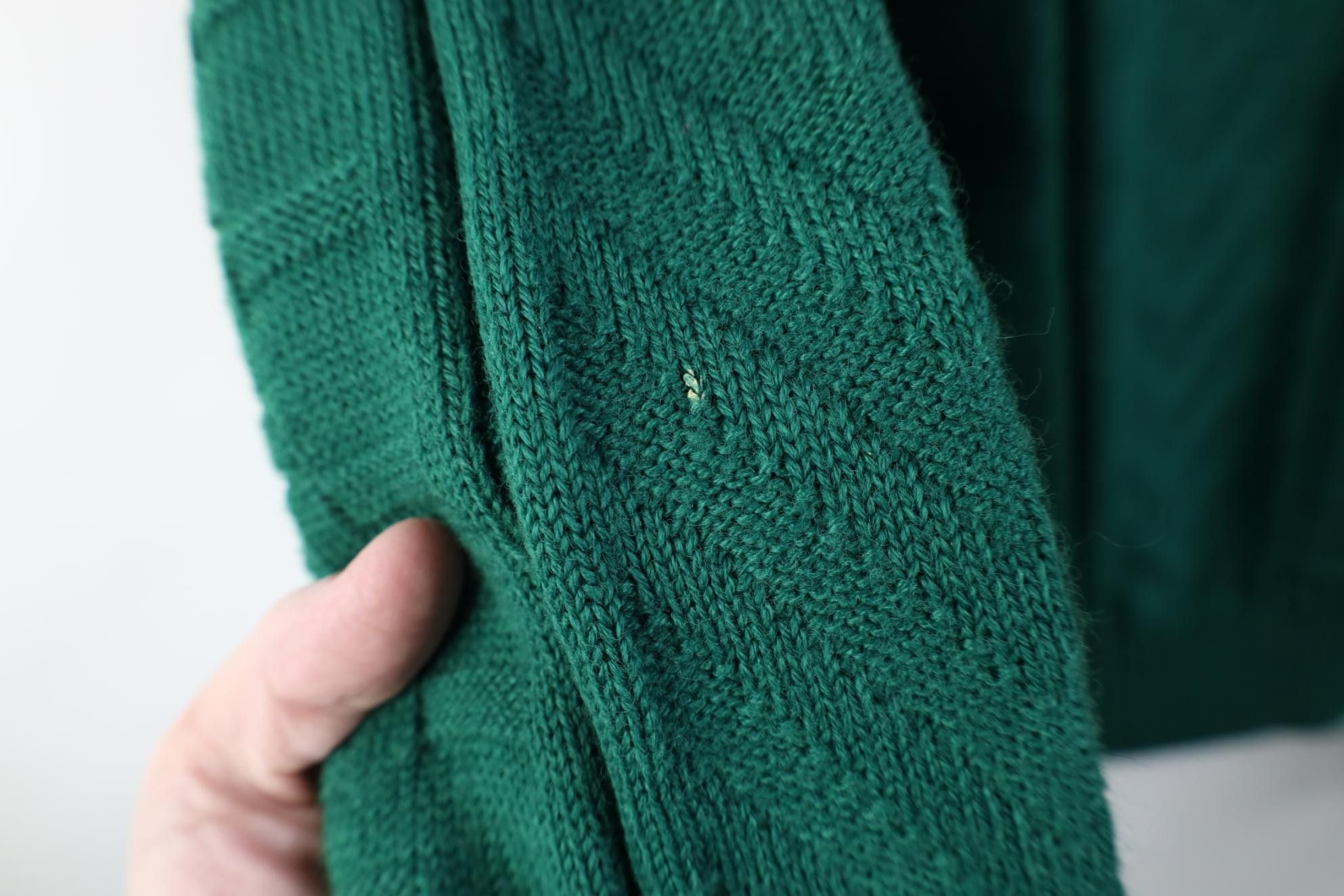 Vintage Vintage 90s Streetwear Zig Zag Cross Weave Crewneck Sweater Size US M / EU 48-50 / 2 - 4 Thumbnail