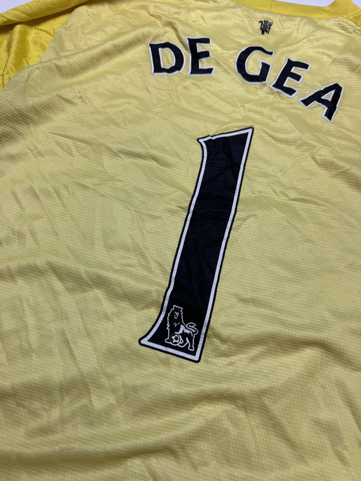 Nike Rare vintage Nike Manchester United GK #1 De Gea soccer y2k Size US L / EU 52-54 / 3 - 10 Thumbnail