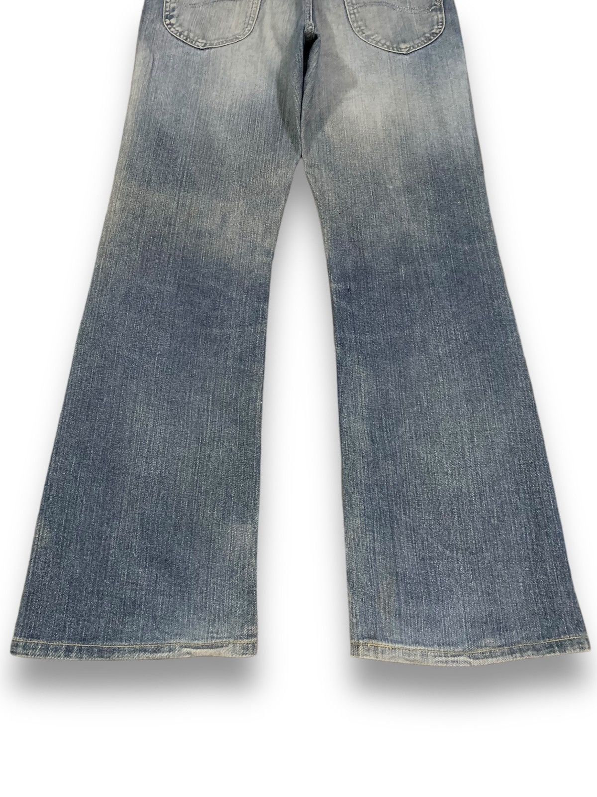 Lee Vintage Lee Riders Faded Wash Flare Distressed Grunge Jeans Size US 31 - 15 Thumbnail