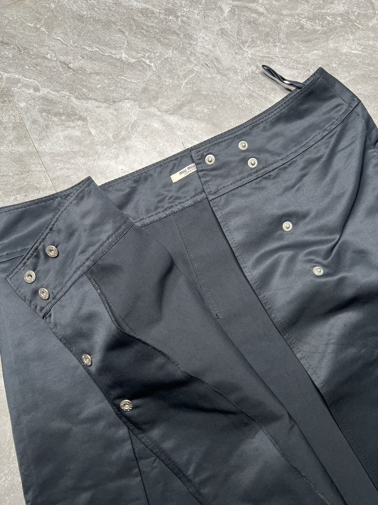 Miu Miu Miumiu Midi Skirt Size 28" / US 6 / IT 42 - 4 Thumbnail