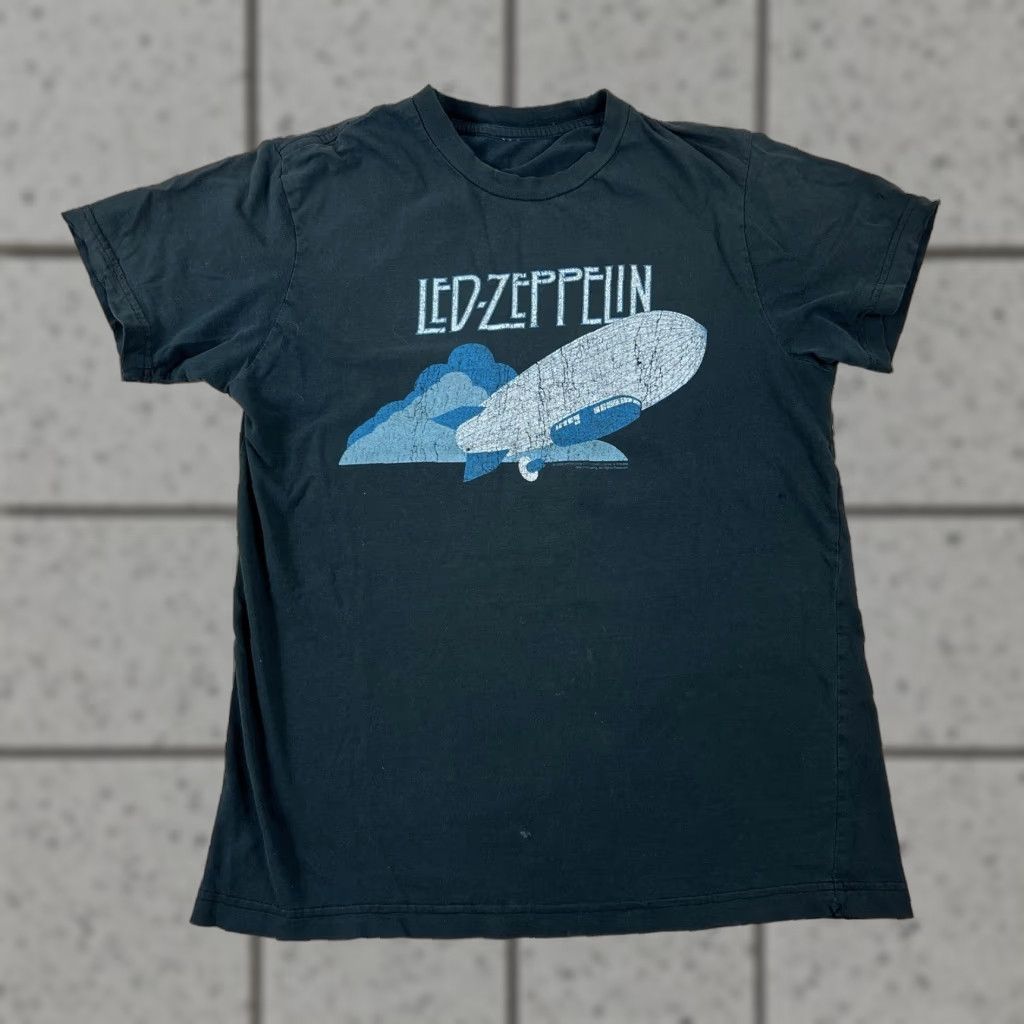 Logo 7 Led Zeppelin Band Shirt Black Blimp Logo Distressed Small Mens T-Shirt S Size US S / EU 44-46 / 1 - 1 Thumbnail