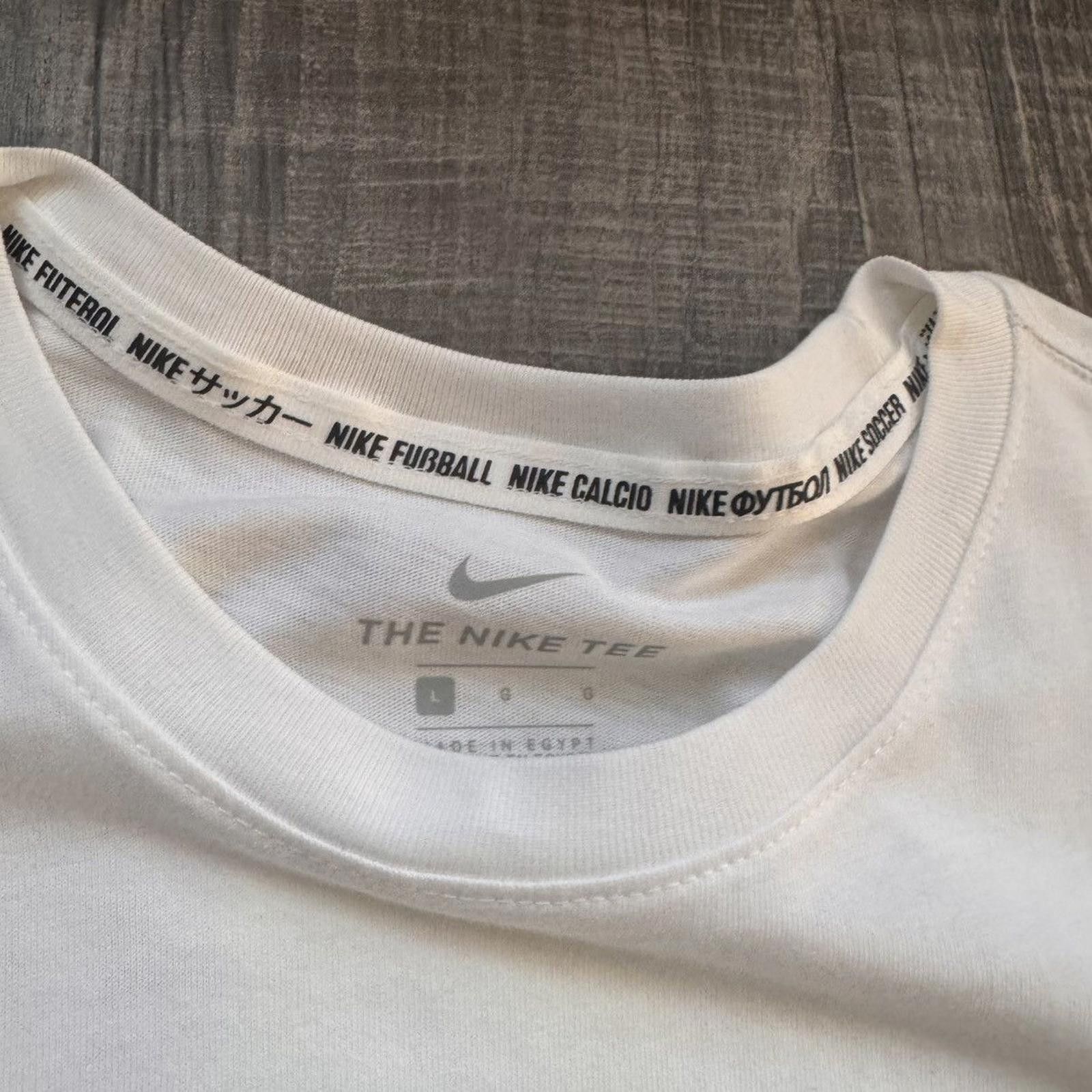 Nike NIKE • VNTG "NIKE FC" Tee (L) Size US L / EU 52-54 / 3 - 4 Thumbnail
