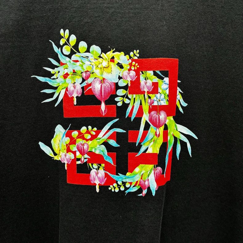Givenchy Givenchy Floral Plant Embroidered Logo Printed Black Short Size US XL / EU 56 / 4 - 3 Thumbnail